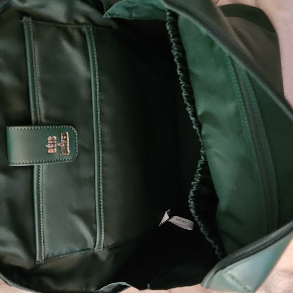 NWT Beis Wicked Backpack In Wicked Green - Picture 4 of 6